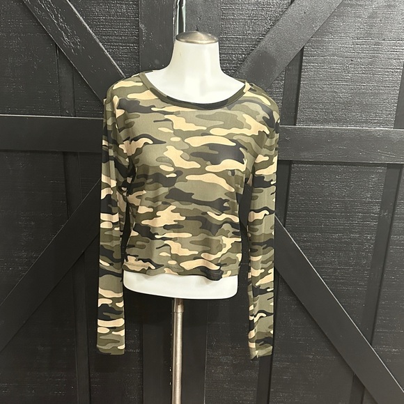 True Religion Camouflage Long Sleeve sheer Top - Picture 1 of 4